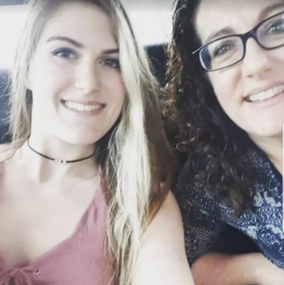 Meet your Posher, Ronnah & Taylor